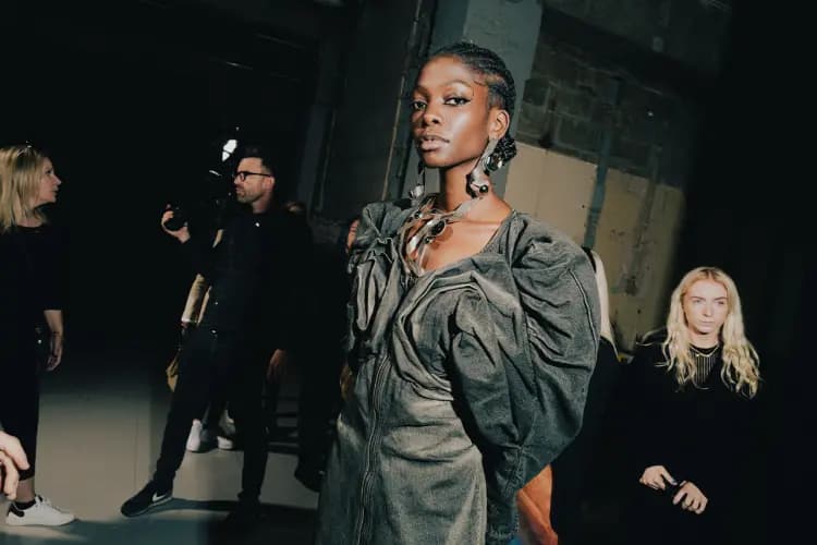 Top những đôi giày ấn tượng nhất trong Fashion Week SS23 tại New York