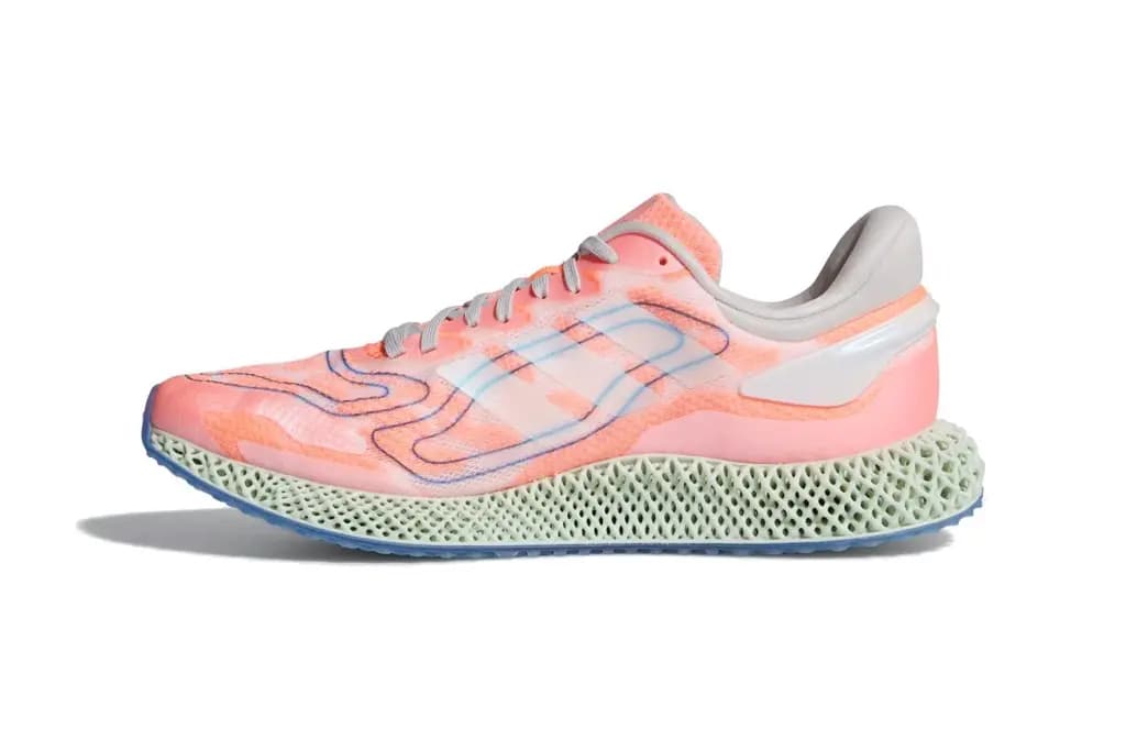 adidas 4D Run 1.0 xuất hiện thêm một phiên bản phối màu "Signal Coral" mới