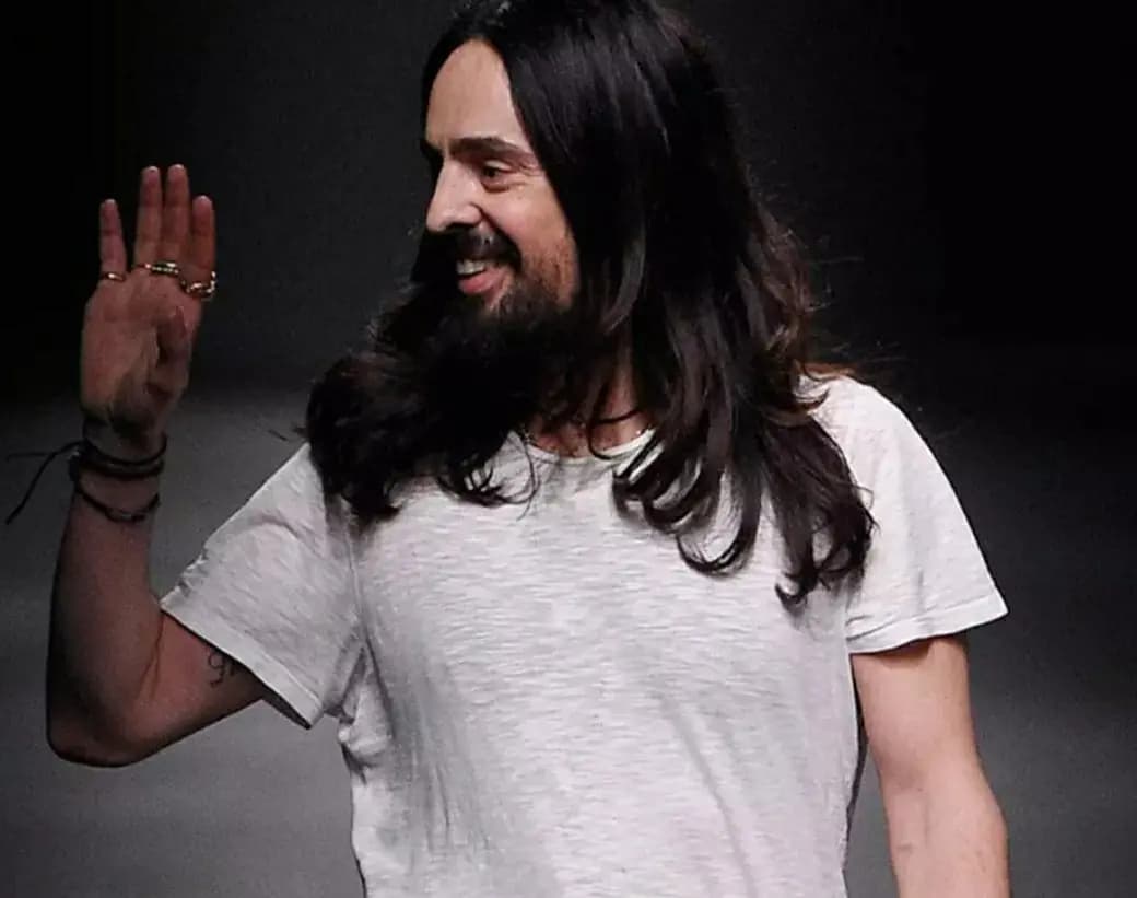 Nhìn lại những khoảnh khắc đỉnh cao của Alessandro Michele tại Gucci Nhìn lại những khoảnh khắc đỉnh cao của Alessandro Michele tại Gucci