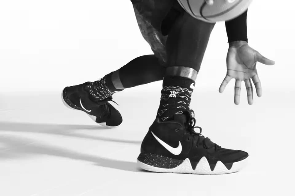 Tại sao dòng giày Kyrie 4 lại hot đến vậy?