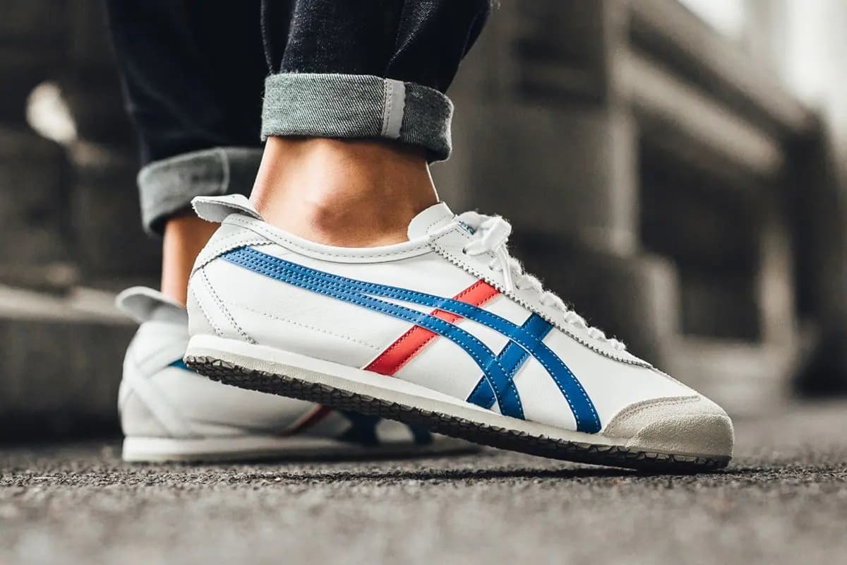 Giày Thượng Đình có đang đạo nhái Logo của Onitsuka Tiger?