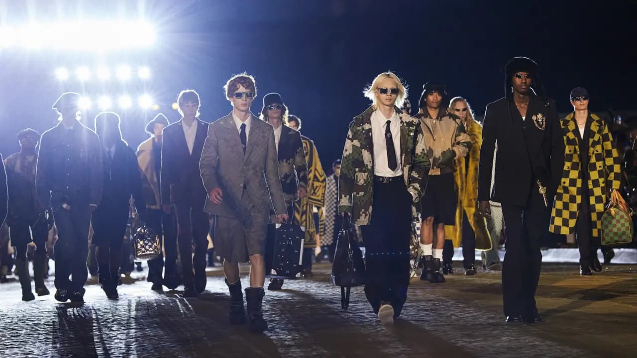 Louis Vuitton Menswear SS24: Lời chào từ Pharrell Williams