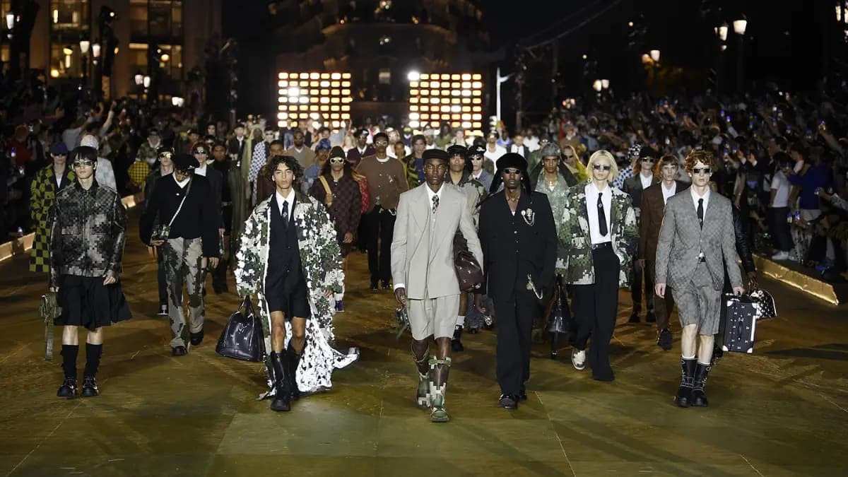 Pharrell Williams' Louis Vuitton Debut nhận về 1 tỷ lượt xem