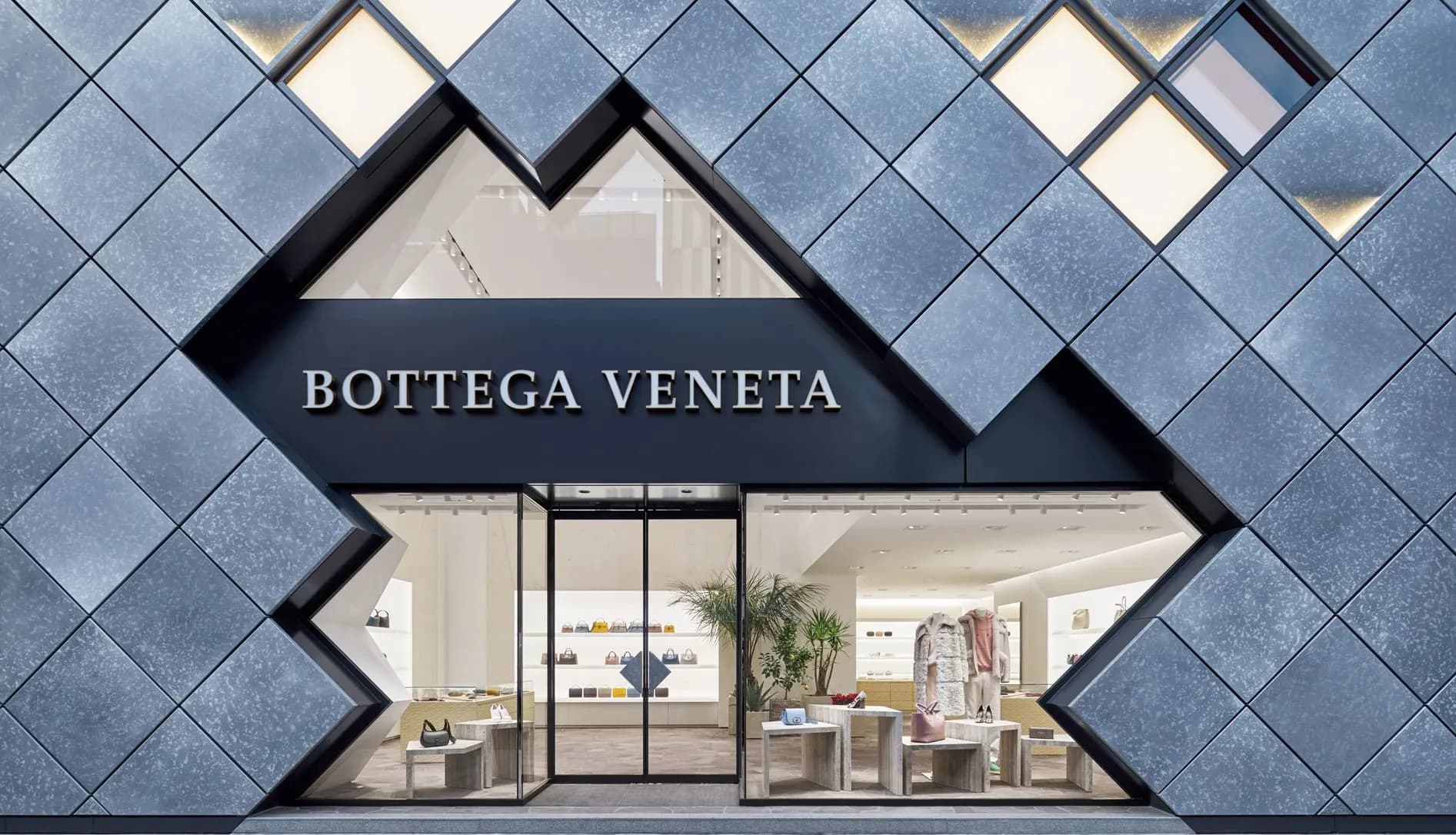 Bottega Veneta: Lịch sử và sự trỗi dậy của đế chế đồ hiệu