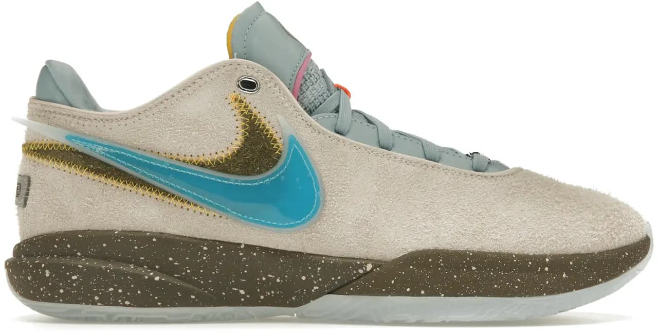 Giày Nike LeBron 20 x UNKNWN 'Guava Ice' DV9090-801
