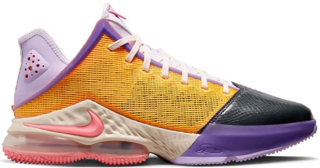 Giày Nike LeBron 19 Low 'Mismatch' DO9828-500
