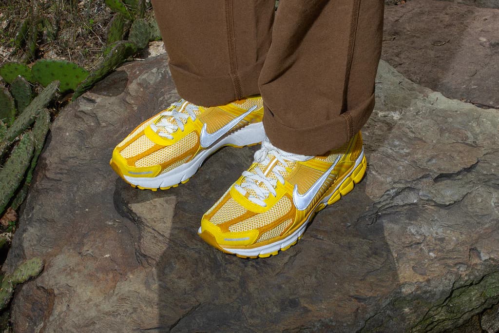 Nike Vomero 5: Sự trở lại đầy bất ngờ của 1 huyền thoại