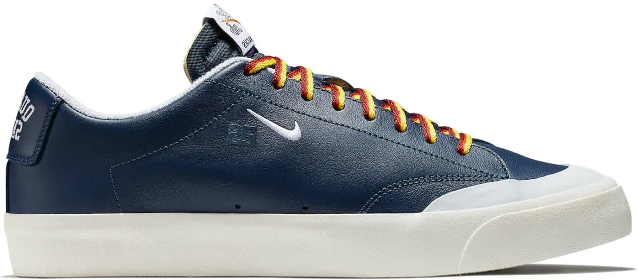 Giày Nike SB Blazer Low XT 'Quartersnacks Navy' AQ3499-411