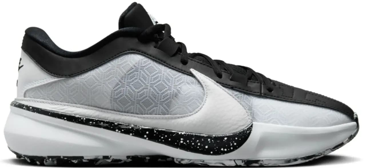 Giày Nike Zoom Freak 5 'Oreo' DX4985-101