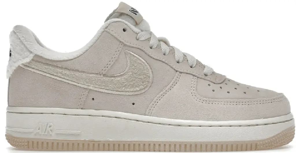Giày Nike Air Force 1 Low '07 'Sanddrift Gum Fleece' DQ7583-001