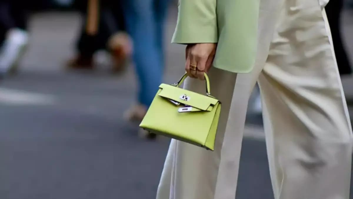 Mọi điều bạn cần biết về túi Hermès Mini Kelly