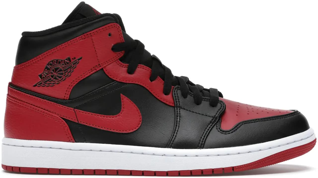 Giày Nike Air Jordan 1 Mid 'Banned' 554724-074