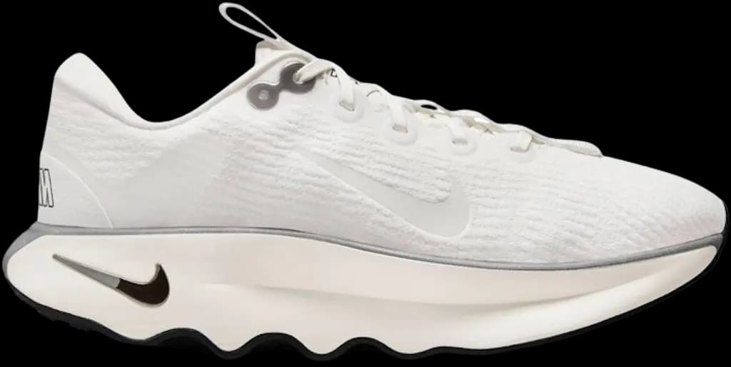 Giày Nike Motiva 'Summit White Black' DV1238-103