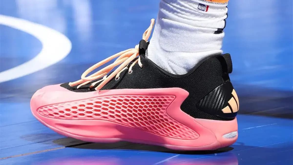 Playoffs 2024: "Chiến binh" sneaker góp phần định đoạt trận đấu