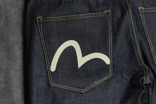 Sự phát triển của Evisu qua từng giai đoạn
