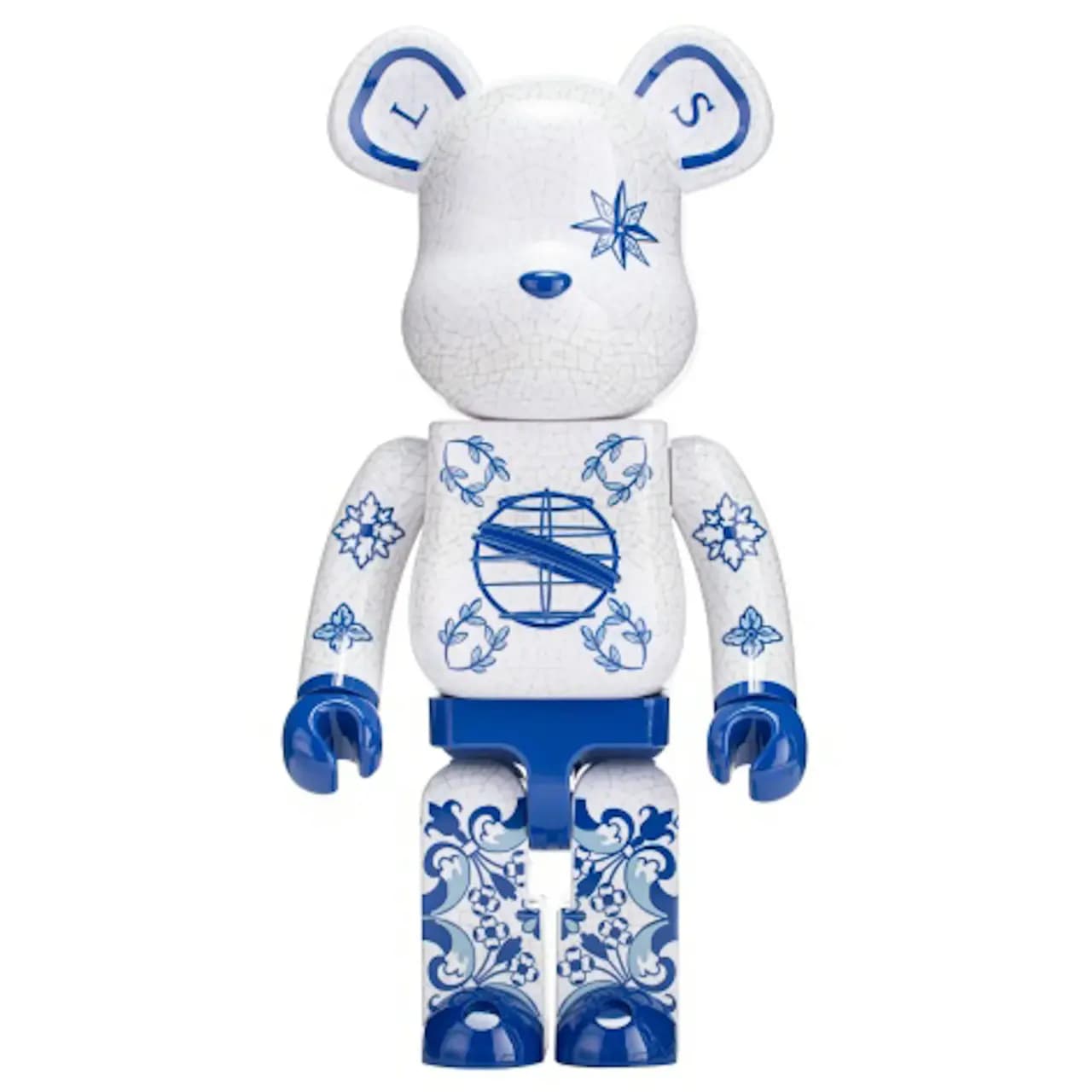 Mô Hình Bearbrick Macau 2023 x Senado Square