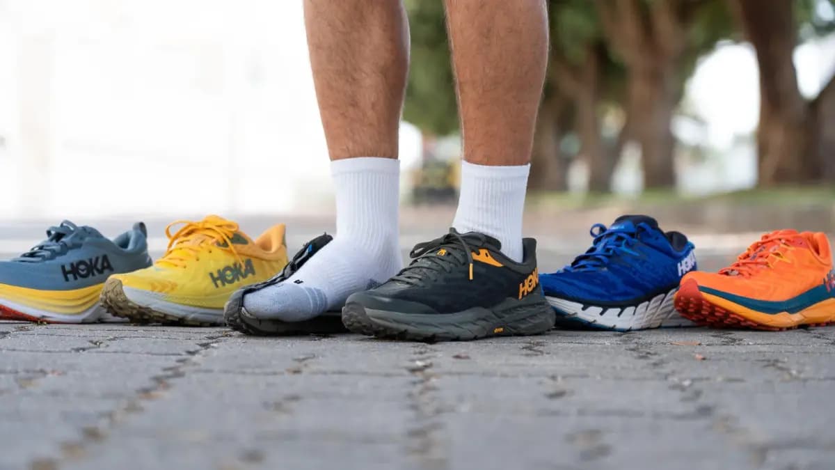 Bùng nổ năng lượng cùng 7 "siêu phẩm" giày đi bộ Hoka 2024