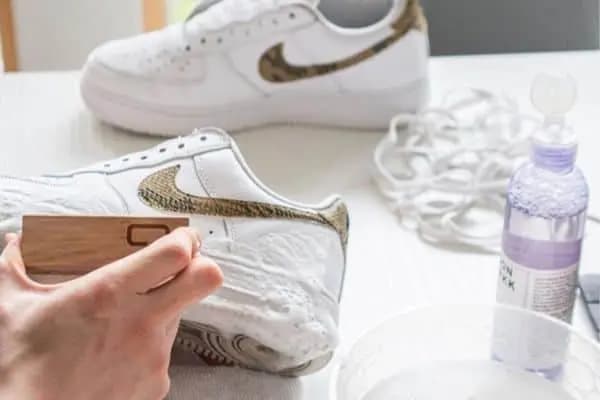 Cách chăm sóc bộ sưu tập giày Nike của bạn