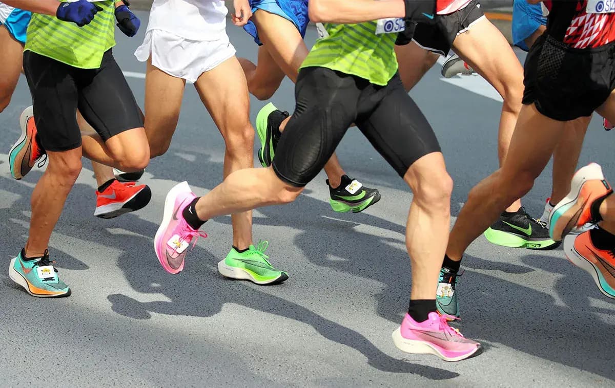 Top 7 Đôi Giày Chạy Bộ Đường Dài Tốt Nhất Năm 2024