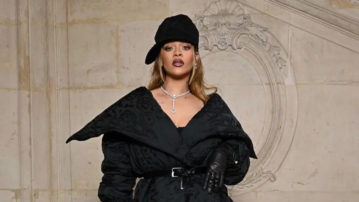 Rihanna - biểu tượng mới cho J’Adore Của Dior