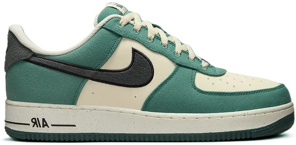 Giày Nike Air Force 1 Low 'Notebook Scribbles' FQ8713-100