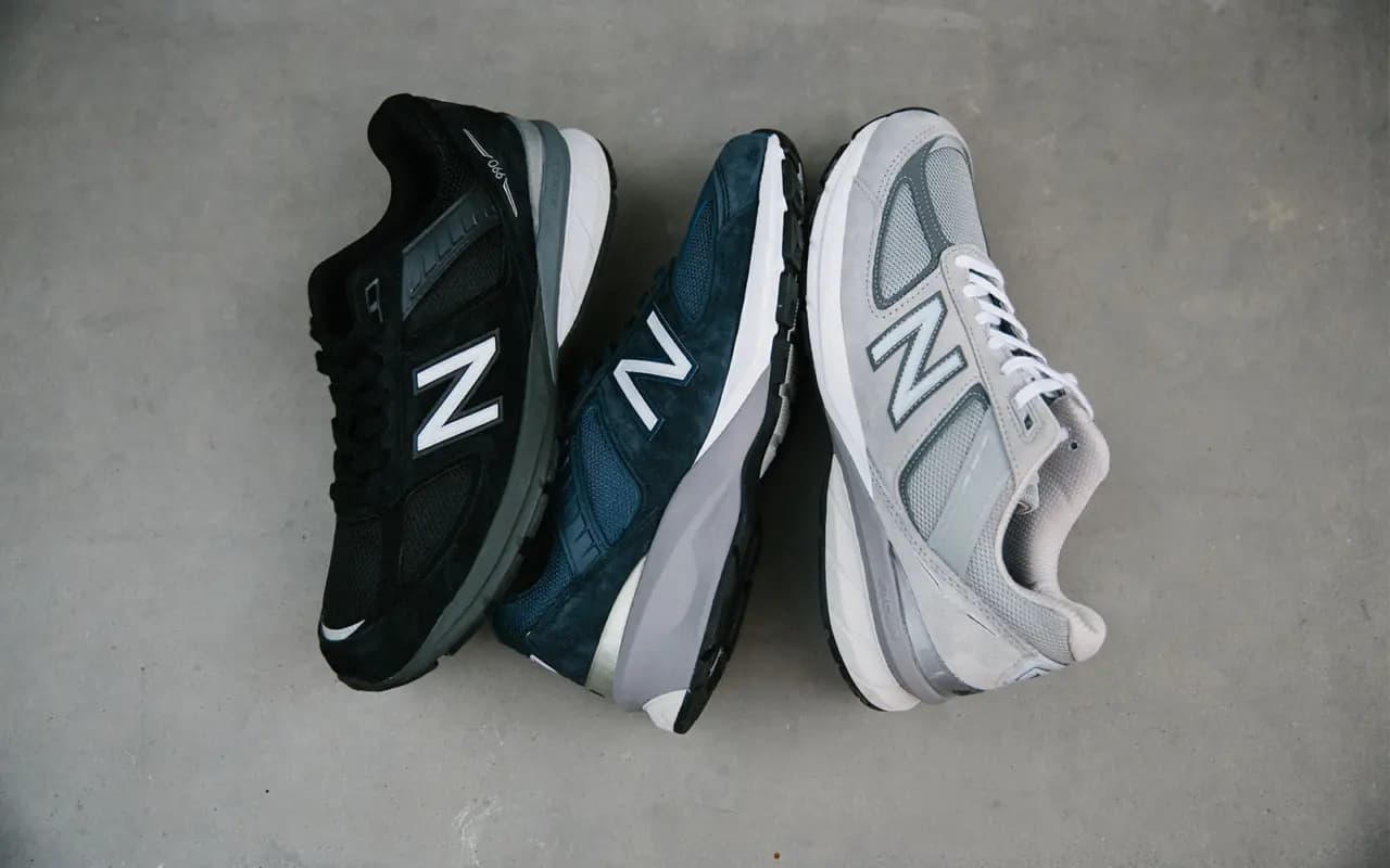 New Balance 990v5: Biểu Tượng Của Thoải Mái Và Phong Cách