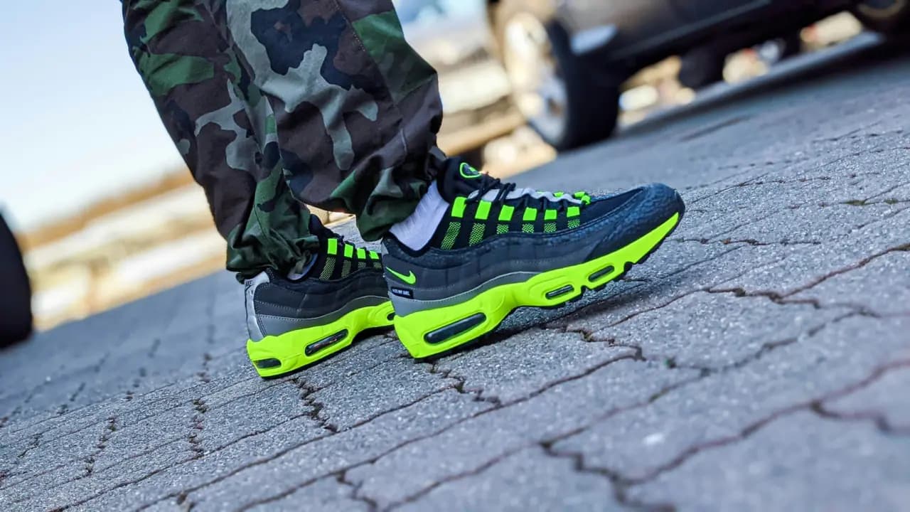 Những điều bạn chưa biết về Air Max 95