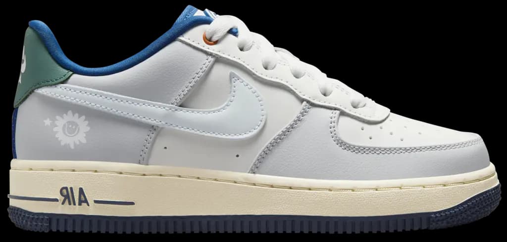 Giày Nike Air Force 1 LV8 'Sail White Blue' HM3721-111
