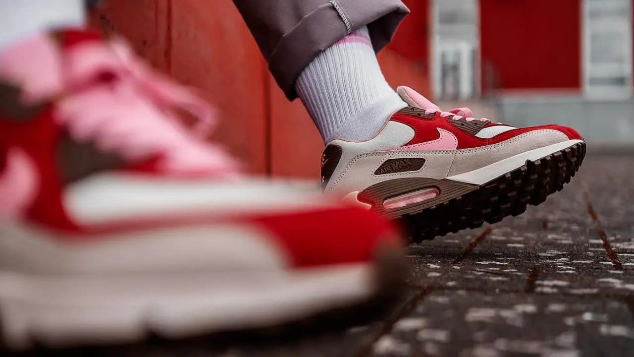 Nike Air Max và Những Bước Đột Phá Trong Công Nghệ Giày