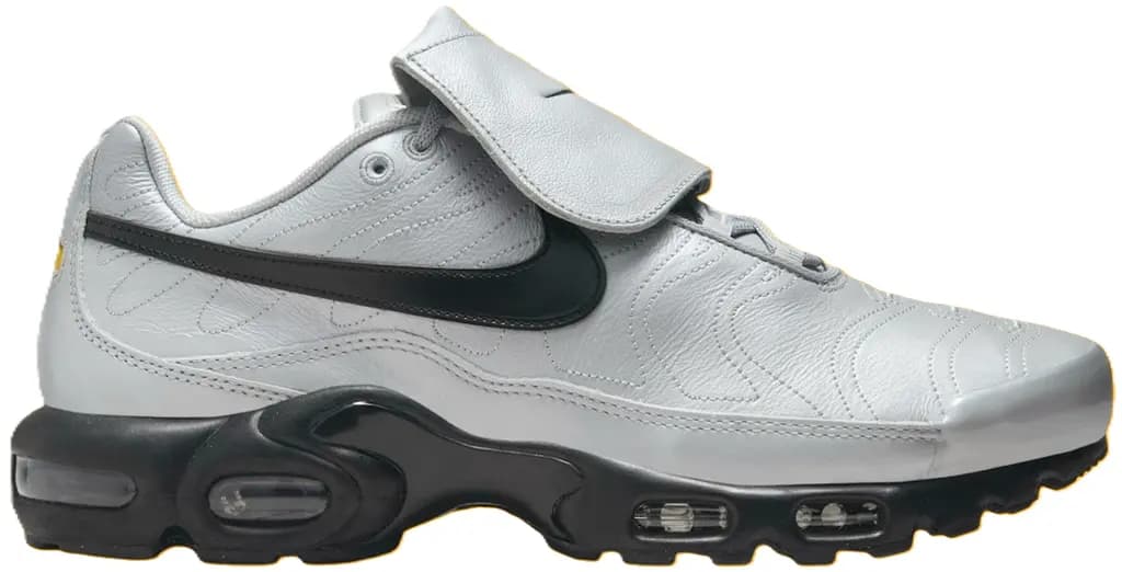 Giày Nike Air Max Plus TNPO 'Wolf Grey' HM6850-001