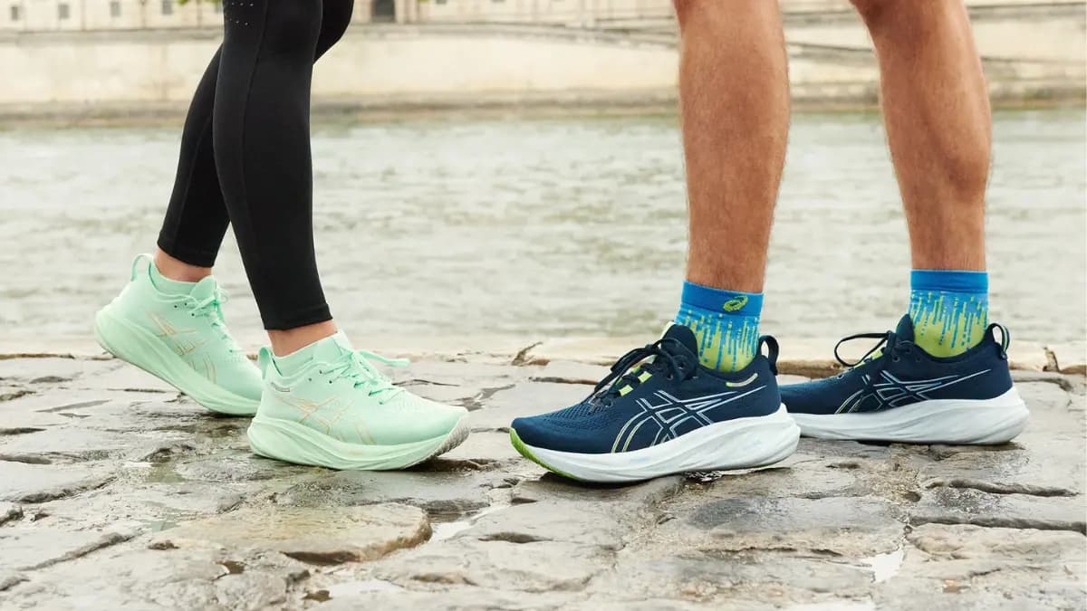 Review Asics Nimbus 26: Đệm êm, chạy nhẹ tênh như mây