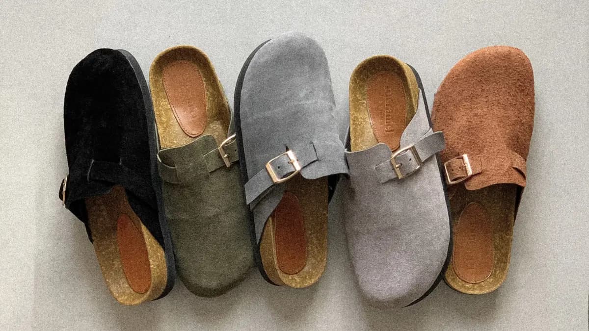 Làm thế nào để diện giày clog nam thật sành điệu?