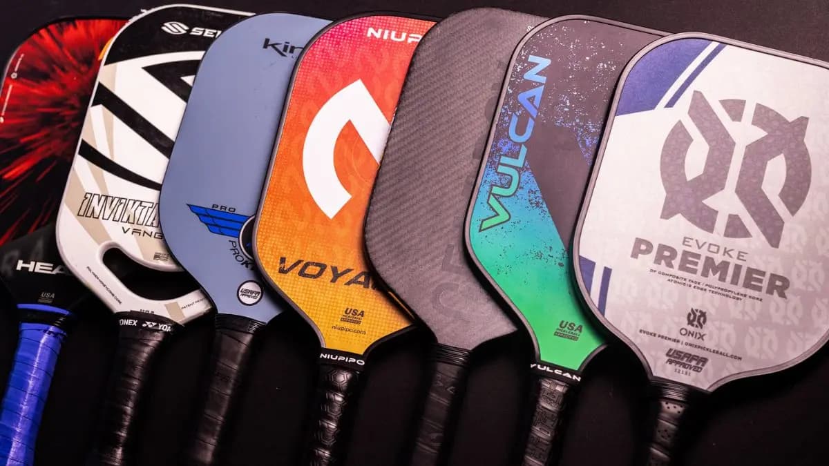 Gợi ý 5 mẫu vợt pickleball kiểm soát cực đỉnh năm 2024