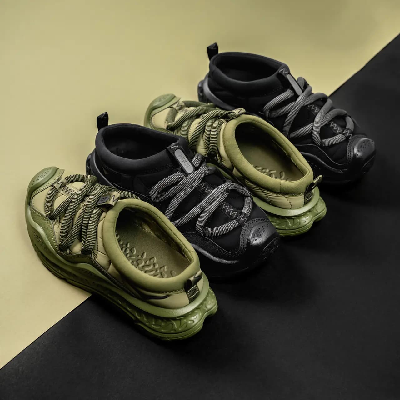 Junya Watanabe x HOKA ORA PRIMO: Thời Trang Cao Cấp Và Công Nghệ Giày Thể Thao