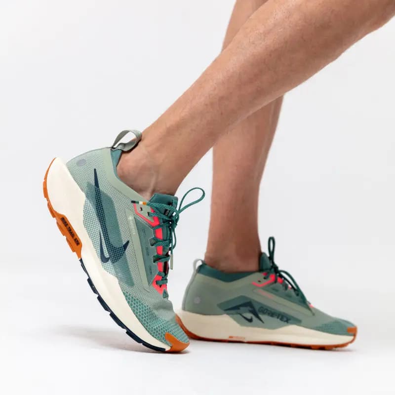 Nike Pegasus Trail 5 GTX: Đôi giày hiking lý tưởng cho mùa đông