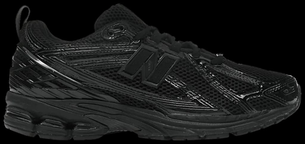 Giày New Balance 1906R 'Black Patent' M1906RZO