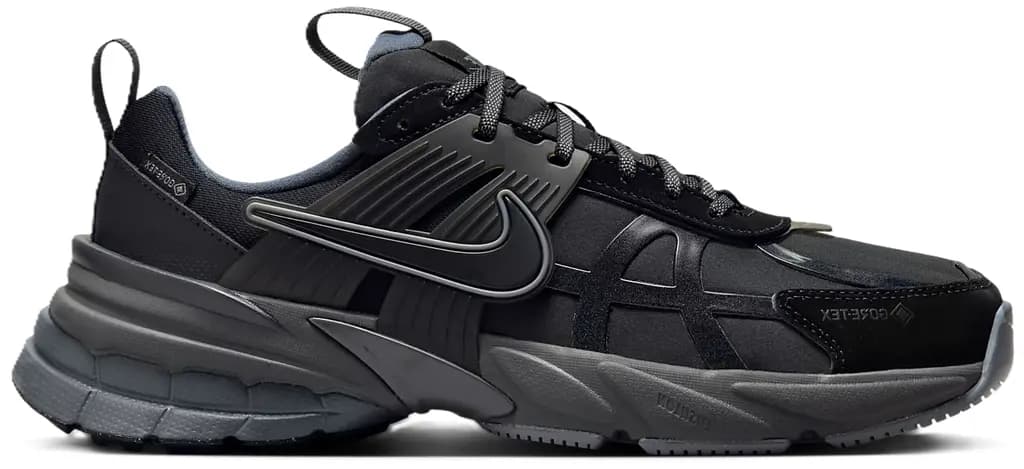 Giày Nike V2K Run Gore-Tex 'Black Iron Grey' FZ2622-001