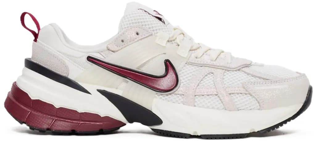 Giày Nike V2K Run SE 'White Team Red' HQ3500-100