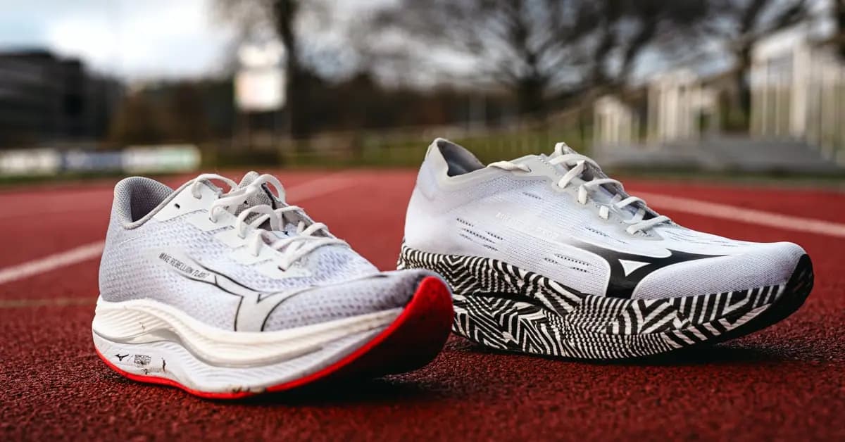 Mizuno Wave Rebellion Flash 2 - Giày chạy bền bỉ nhất?