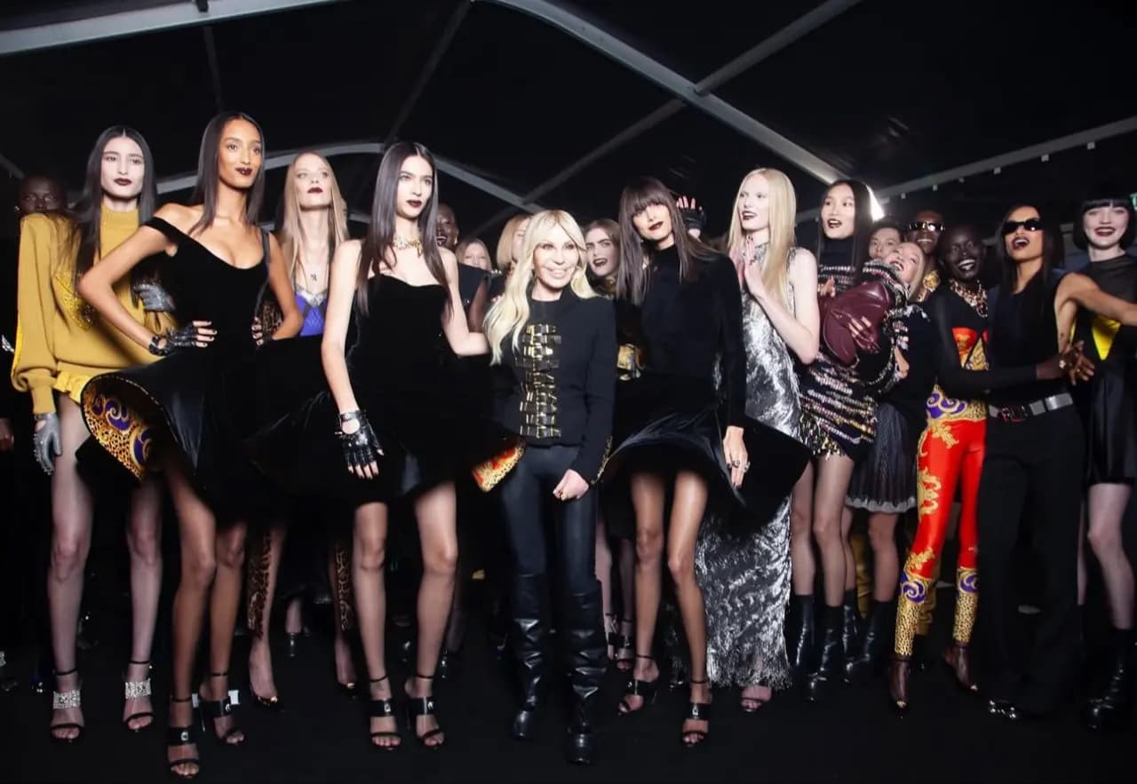 Donatella kết thúc hành trình sáng tạo tại Versace sau gần 30 năm