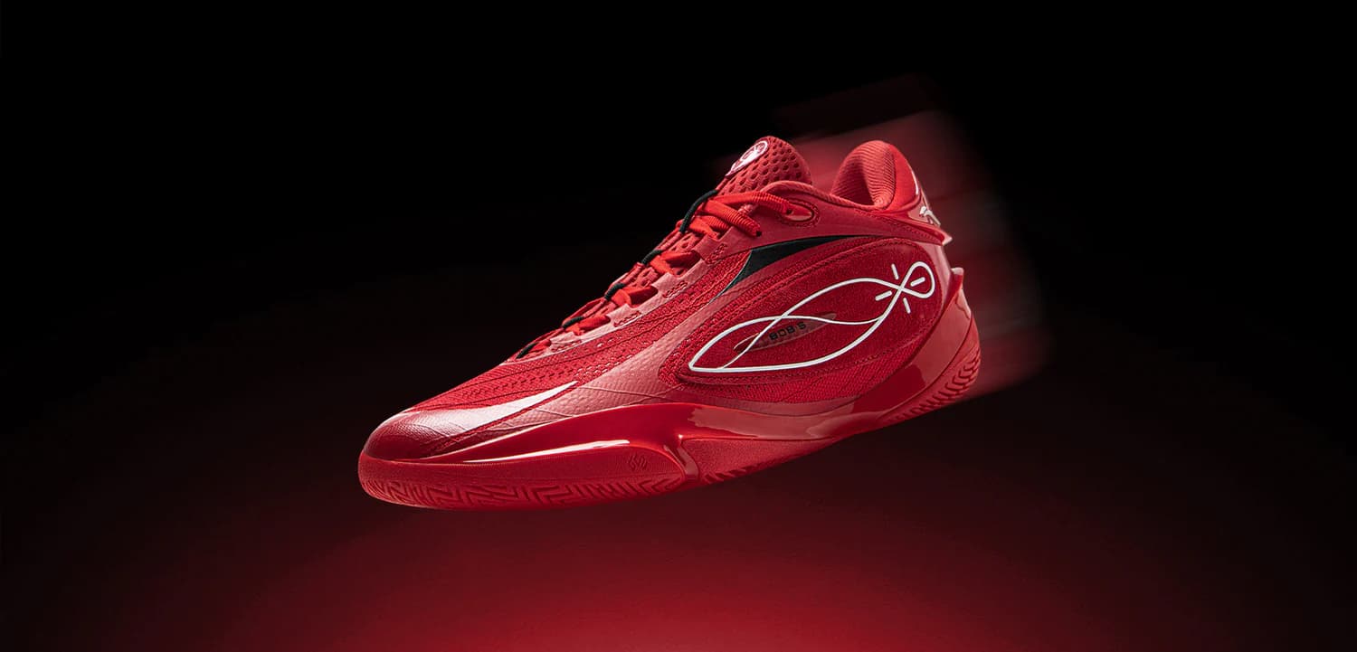 Đánh giá chi tiết Li-Ning Wade 808 5 Ultra