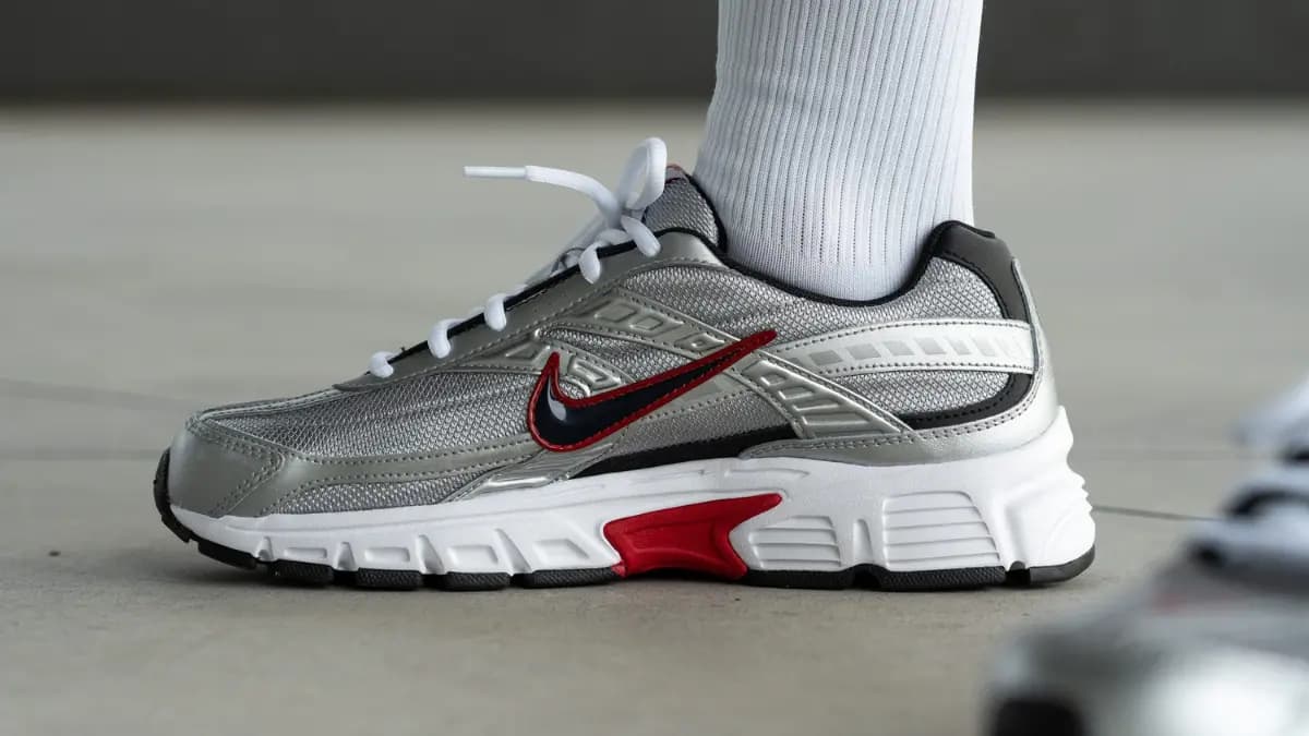 Nike Initiator: Đôi “Dad Shoe” này liệu có gây bão trong 2025?