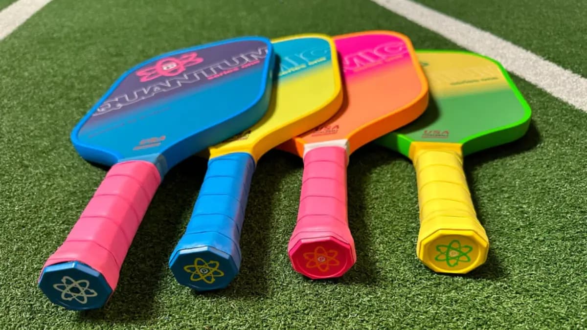 Proton – Tân binh “hạng nặng” trong làng Pickleball