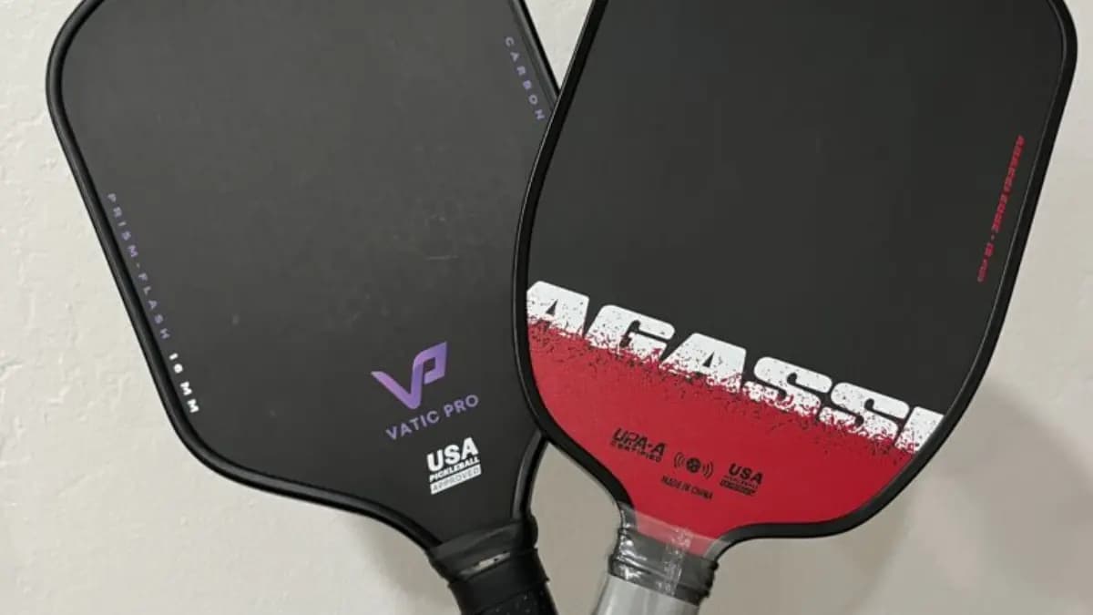 Agassi vs Vatic Pro Prism Flash: 3 điều bạn cần biết