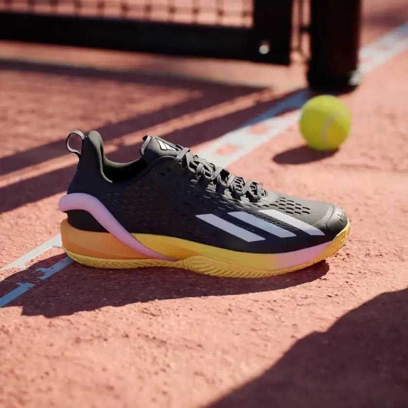 Adidas Cybersonic: Đôi Giày Tennis Của Tốc Độ Và Sự Chính Xác