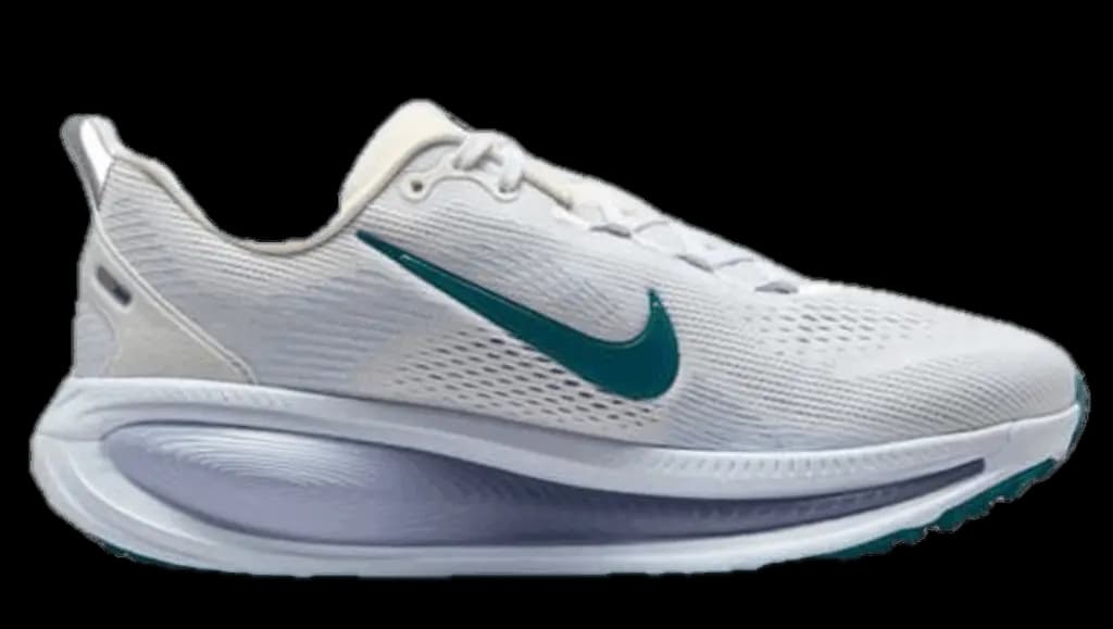 Giày Nike Vomero 18 'White Blue Tint' HM6804-103
