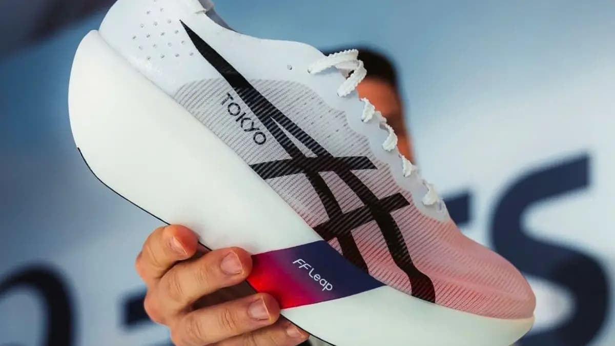 New Balance 1080v14 Review - Giày chạy bộ êm ái và ổn định cho tập luyện hằng ngày
