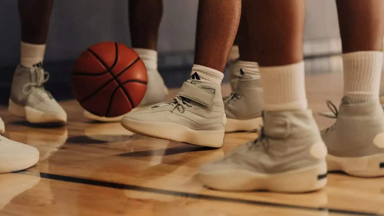 adidas Fear Of God Basketball 3: Đôi giày bóng rổ khác biệt nhất hiện nay?