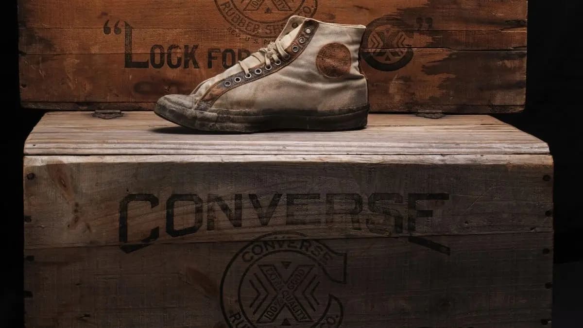 Lịch sử huy hoàng của giày Converse Chuck Taylor All Star