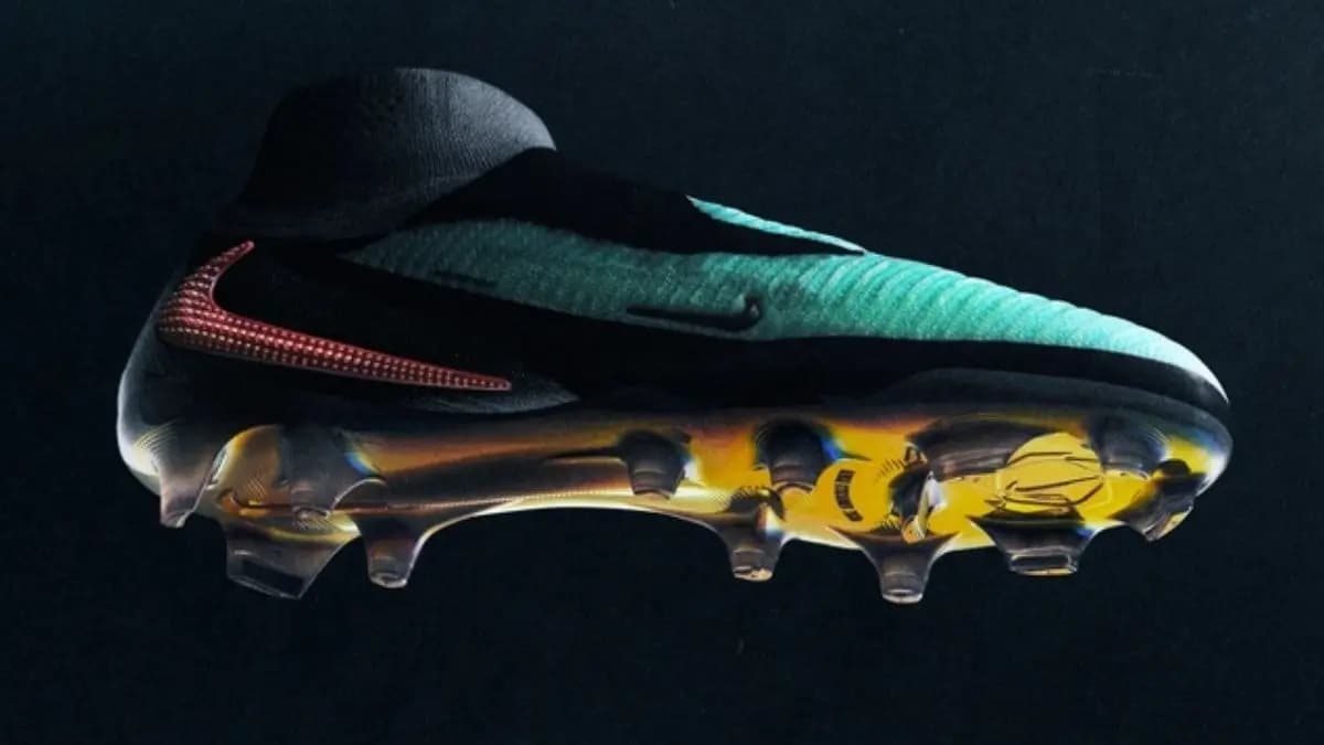Nike phantom 6: vũ khí tấn công chuẩn xác đến từng milimet